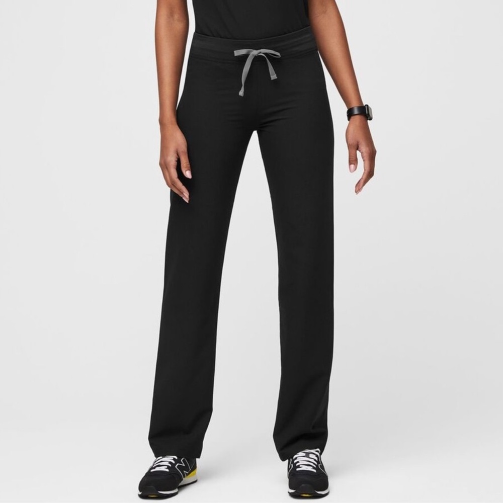 Figs Livingston scrub pants M